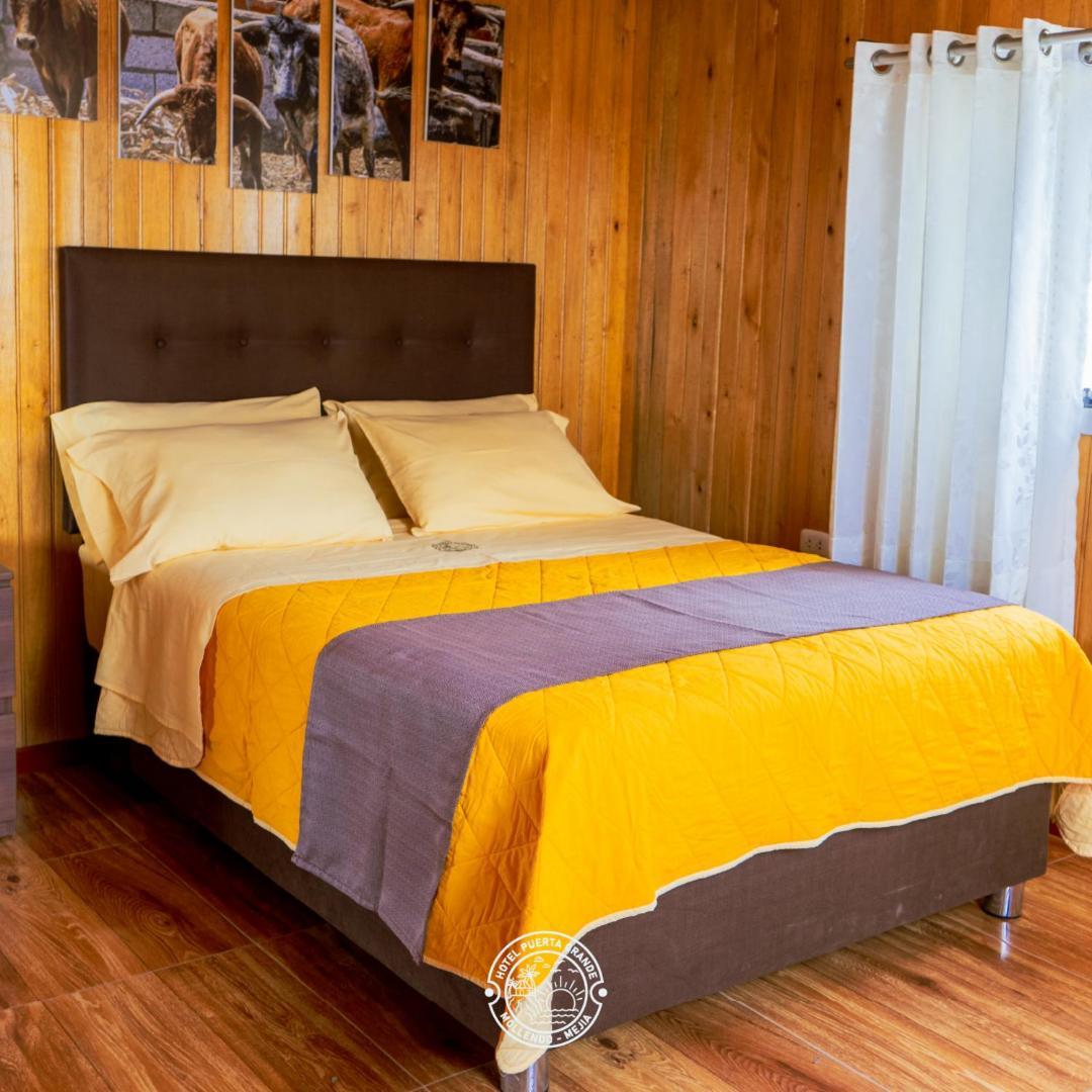 Hotel Puerta Grande Mollendo Mejia מראה חיצוני תמונה
